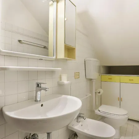 Agrumi By Interhome * Montevettolini